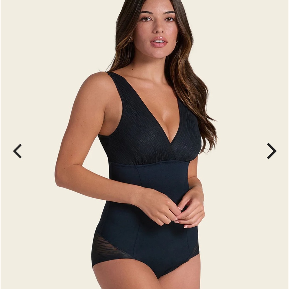 Sheer Stripe Detail Sculpting Bodysuit